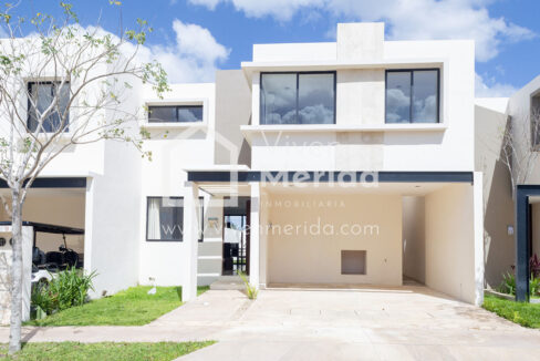 casa-dome-en-venta-cumbres-de-novorte (1)