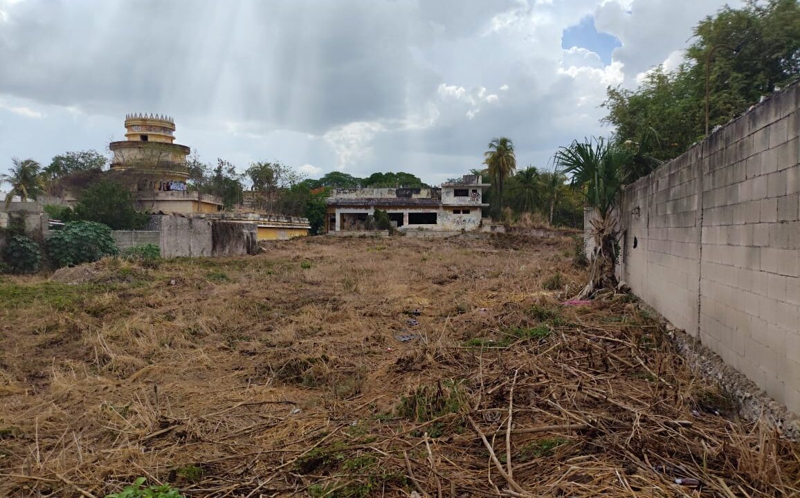 terreno-en-venta-en-el-centro-de-merida (2)