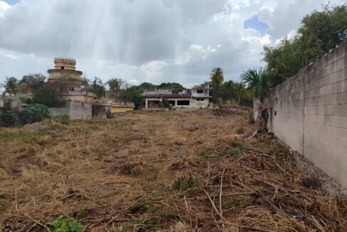 terreno-en-venta-en-el-centro-de-merida (2)