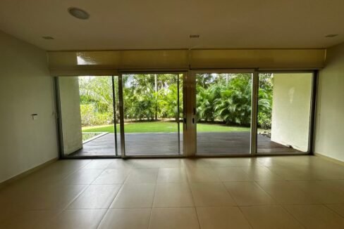 departamento-en planta-baja-en-renta-country-club (10)