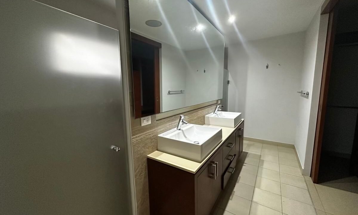 departamento-en planta-baja-en-renta-country-club (5)