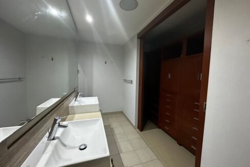 departamento-en planta-baja-en-renta-country-club (6)